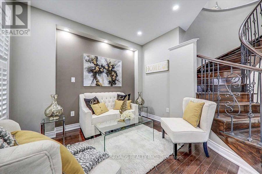 9 GEDDINGTON CRESCENT - 5