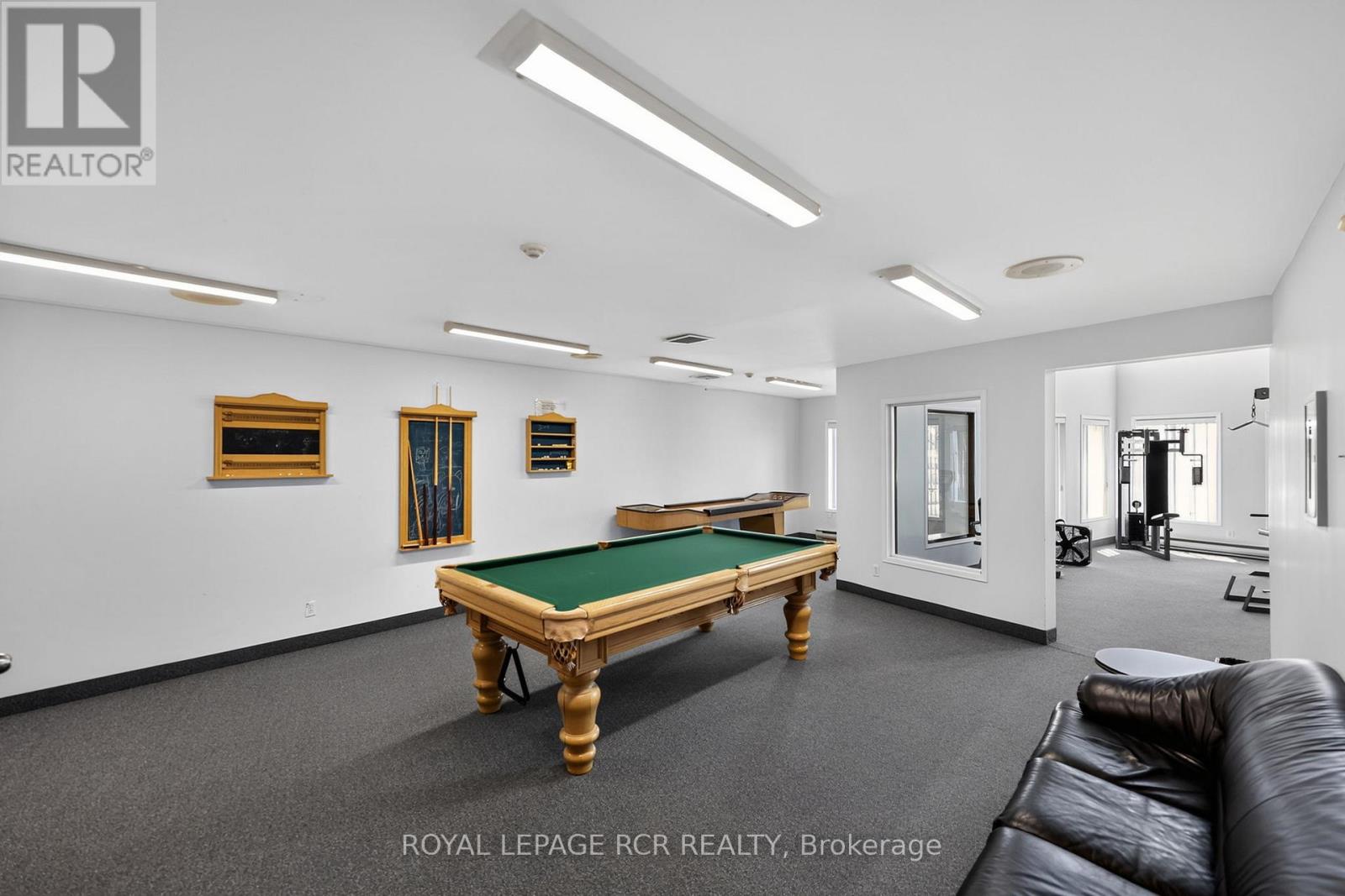 #113 247 KING STREET N - 27