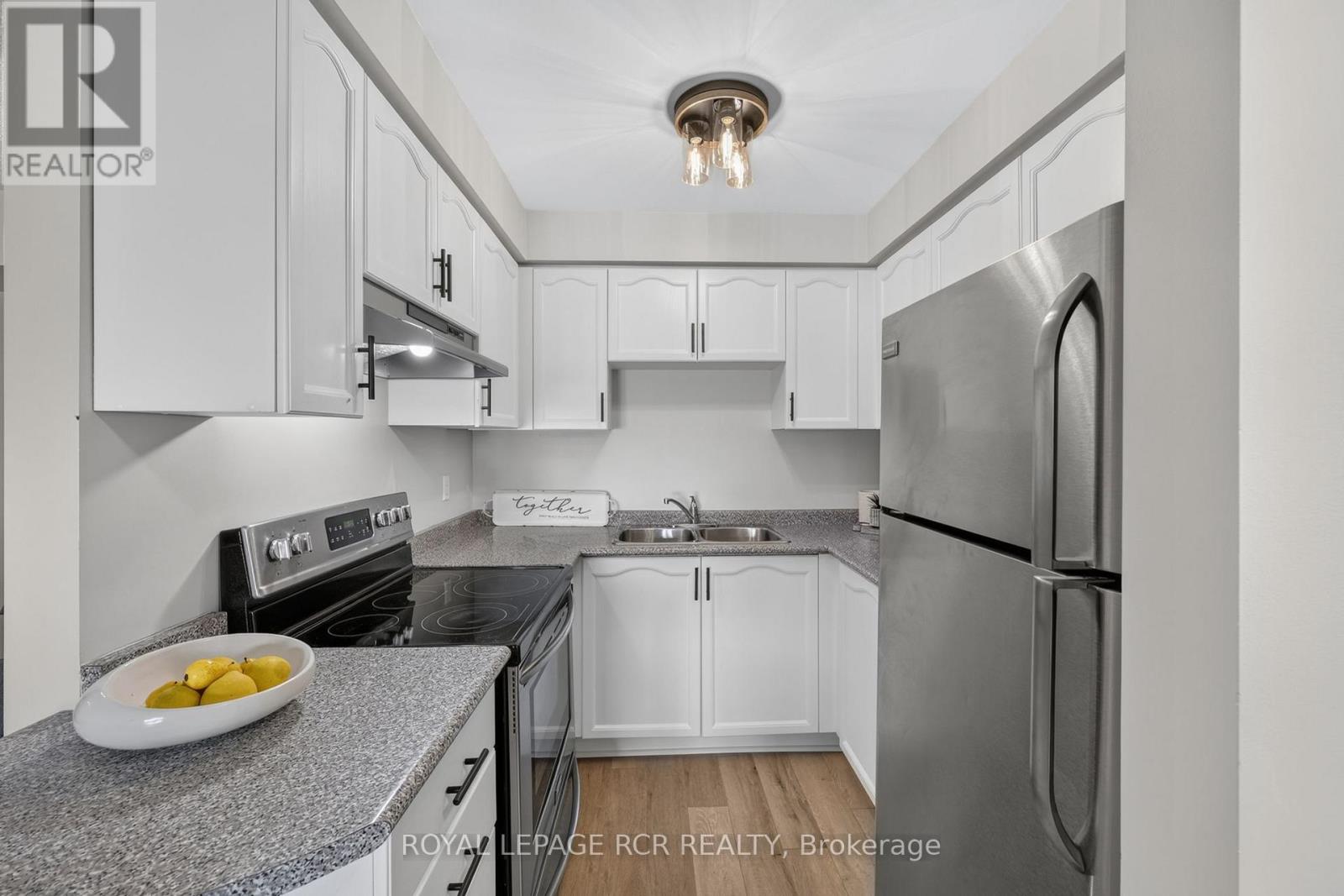 #113 247 KING STREET N - 8