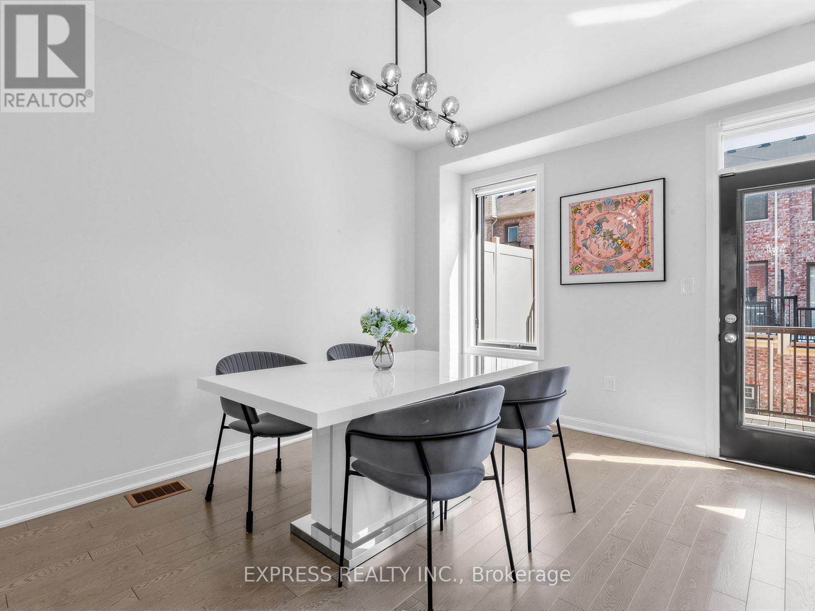 85 CASELY AVENUE - 11