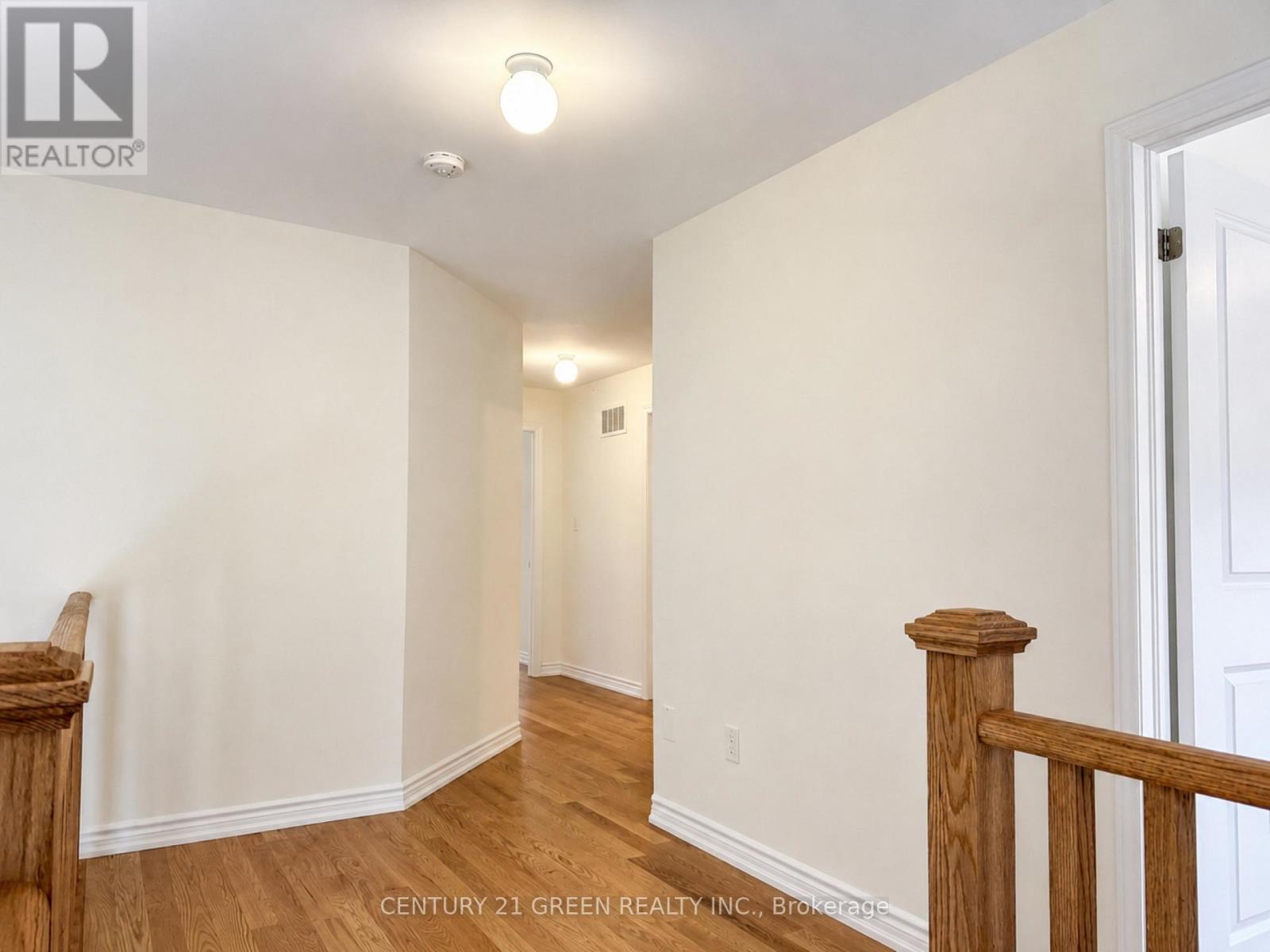 41 DURHAM AVENUE - 18