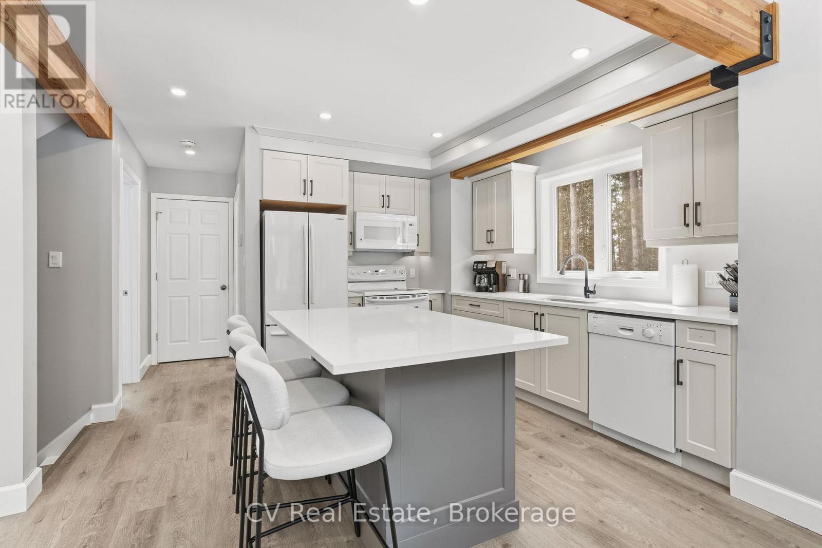 1158 CHETWYND ROAD - 14