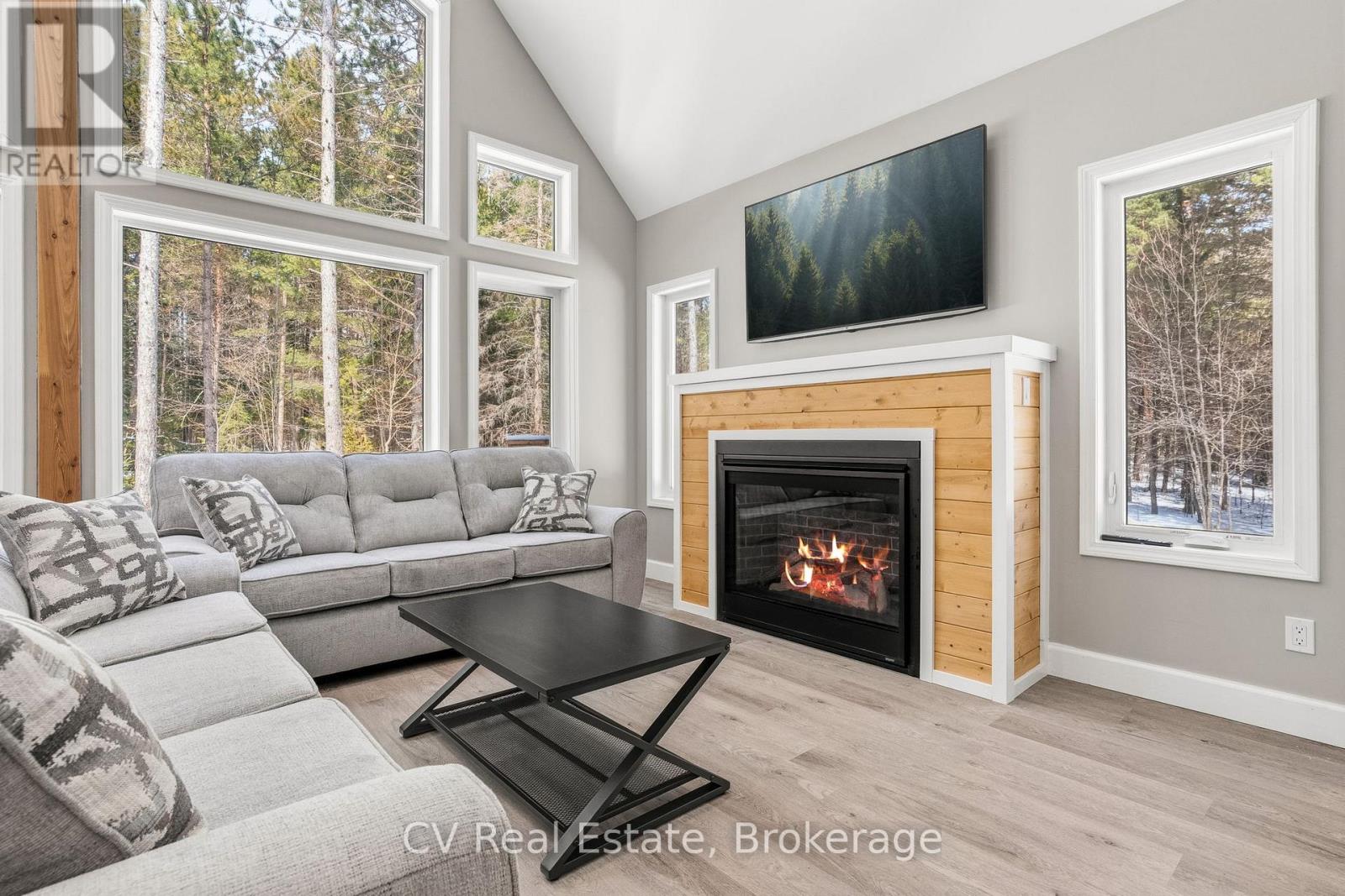 1158 CHETWYND ROAD - 10