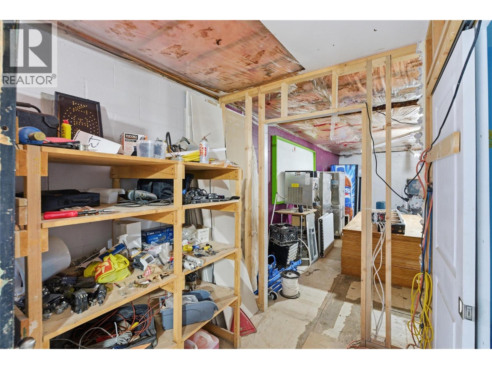 1502 Coldwater Avenue - Image 12