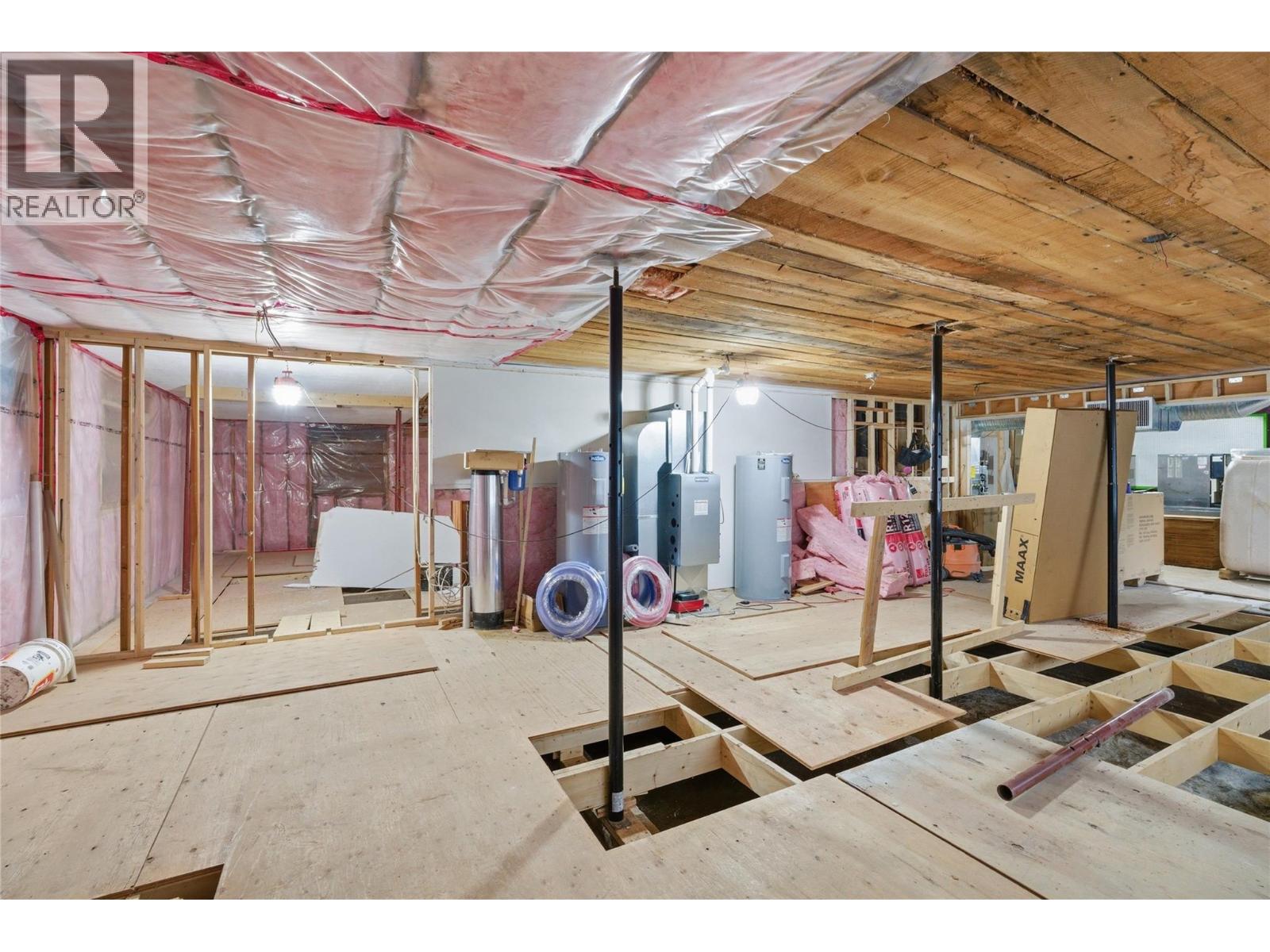 1502 Coldwater Avenue - Image 21