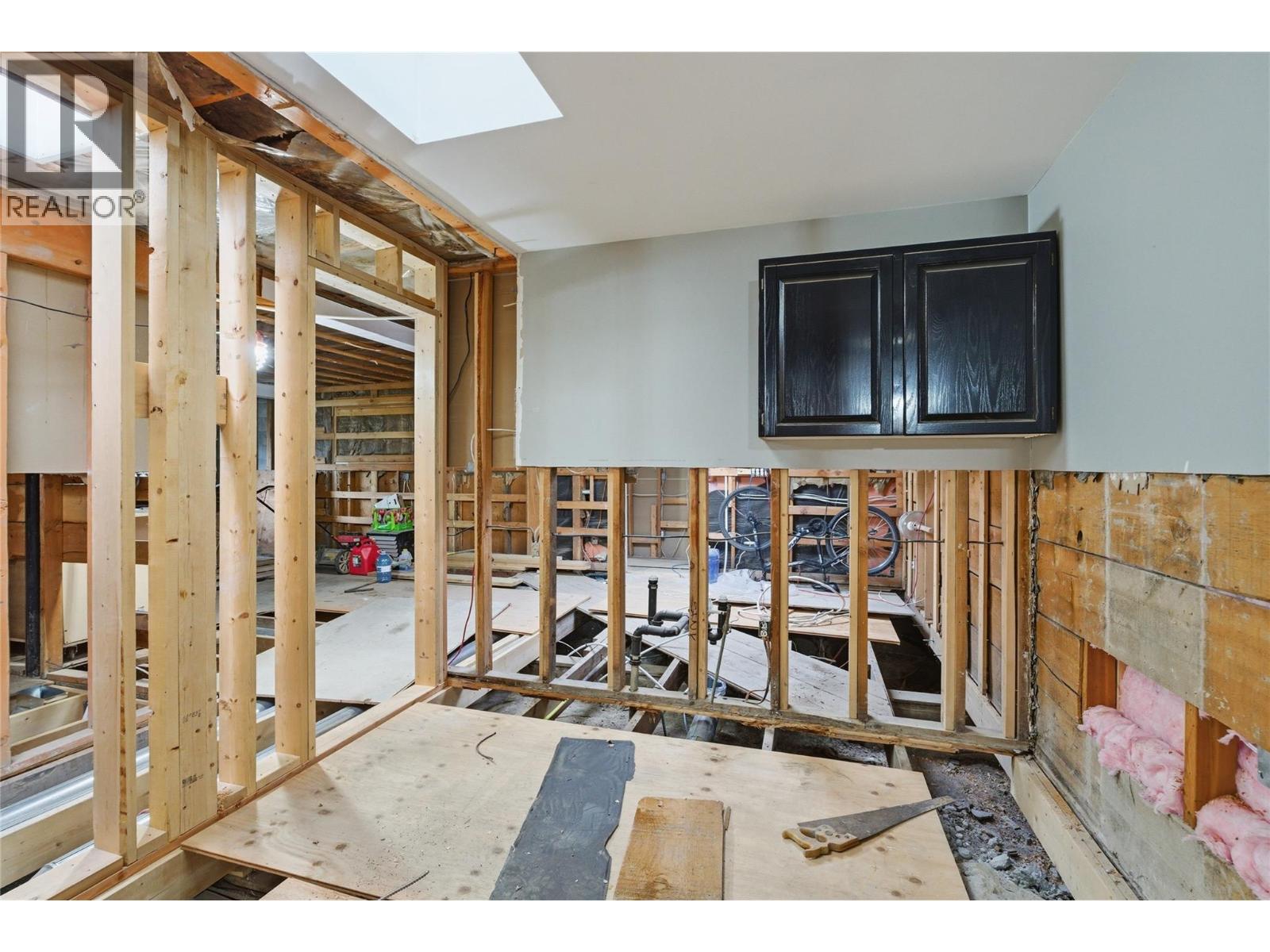 1502 Coldwater Avenue - 29