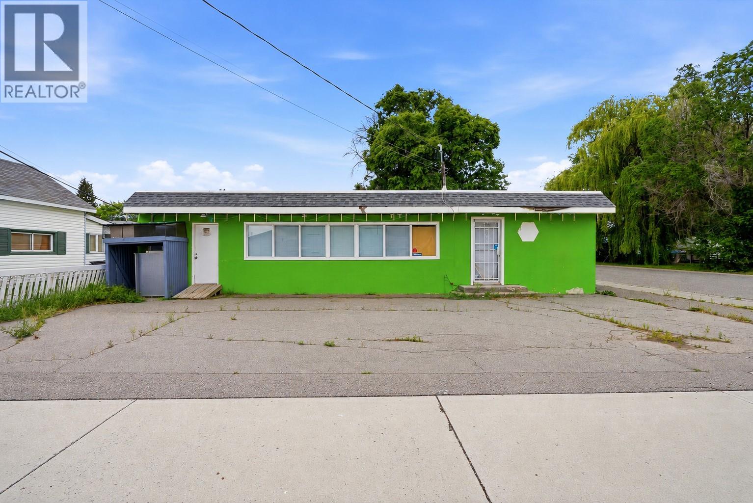 1502 Coldwater Avenue - 38