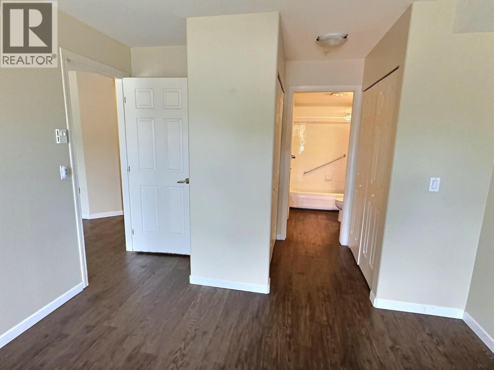 #214 860 NICOLANI Drive - 11