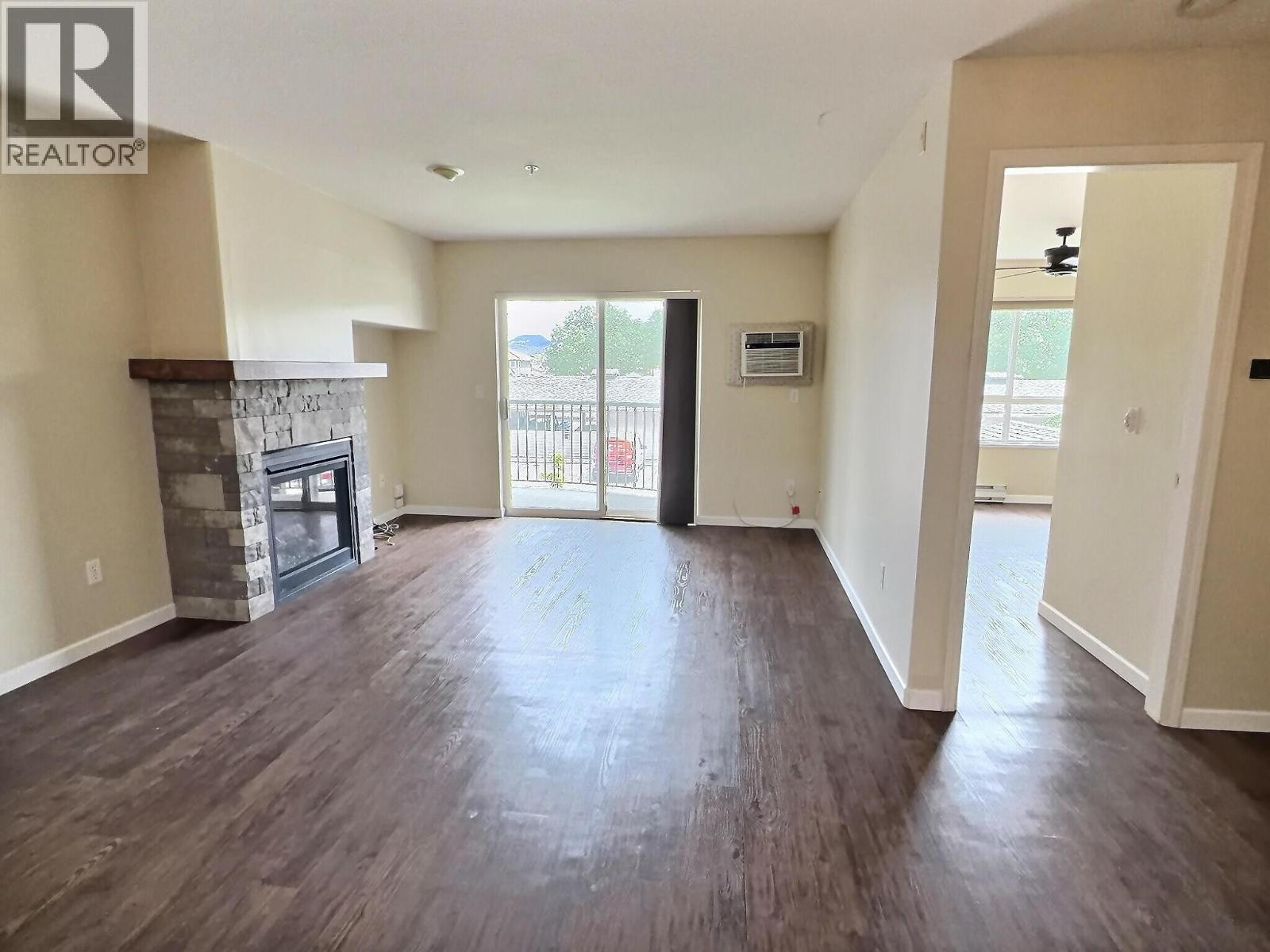 #214 860 NICOLANI Drive - 14