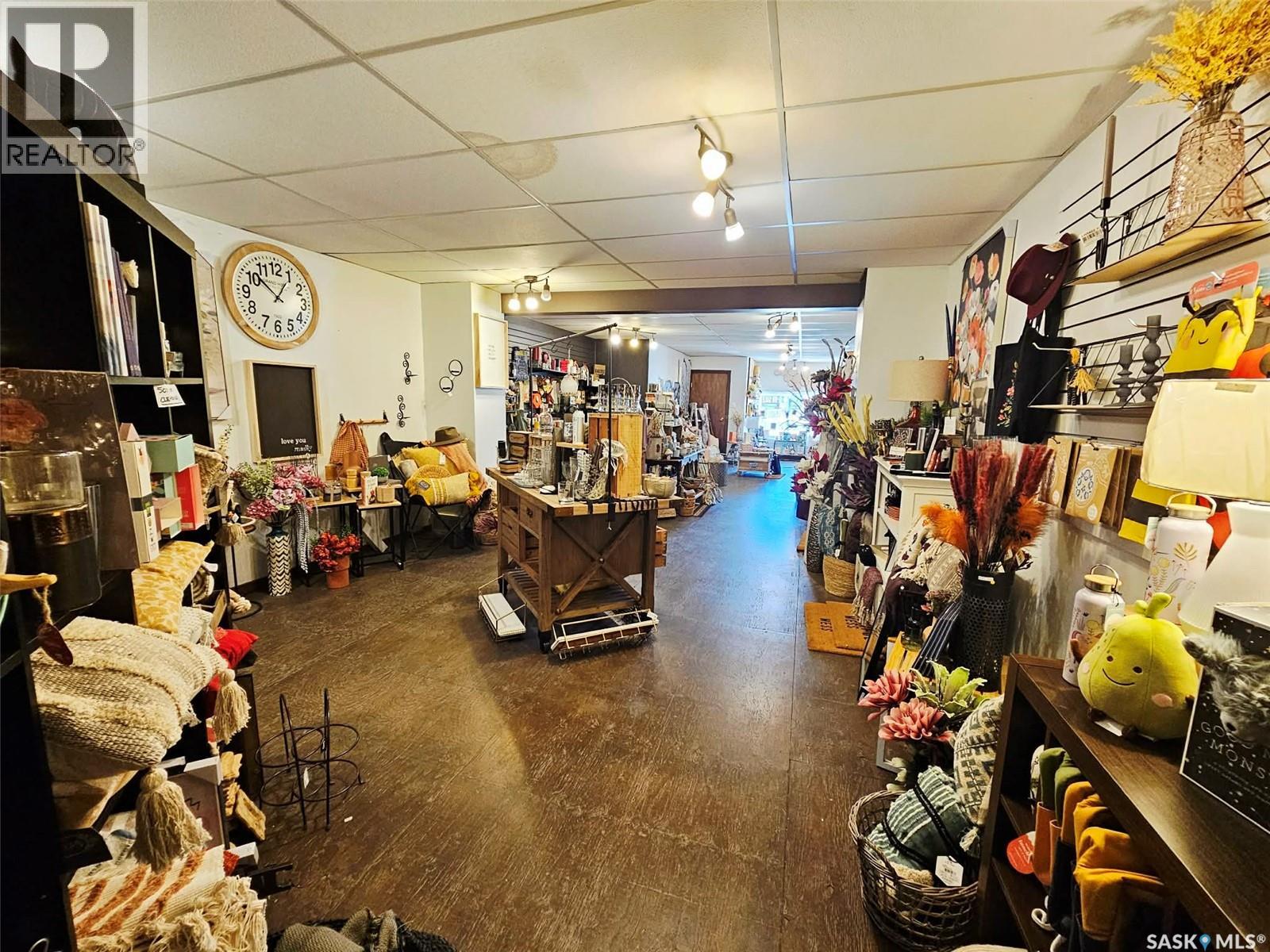 506 Main STREET — photo 20
