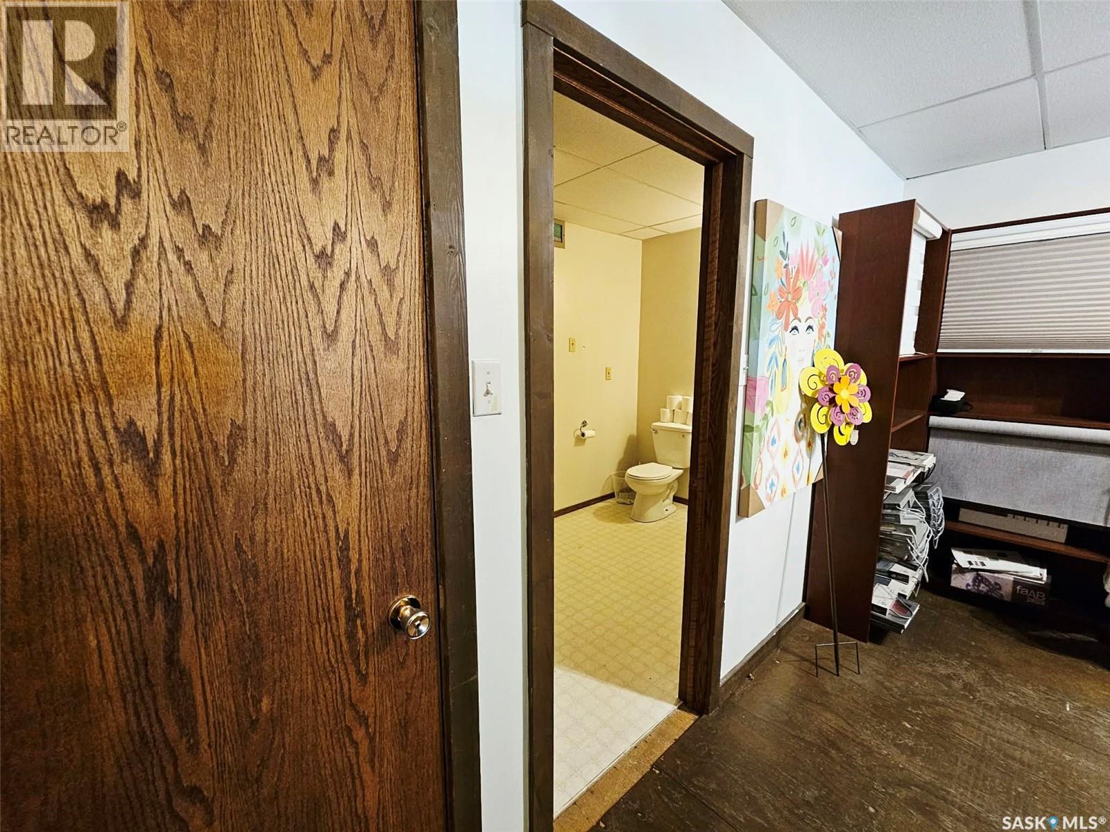 506 Main STREET — photo 23