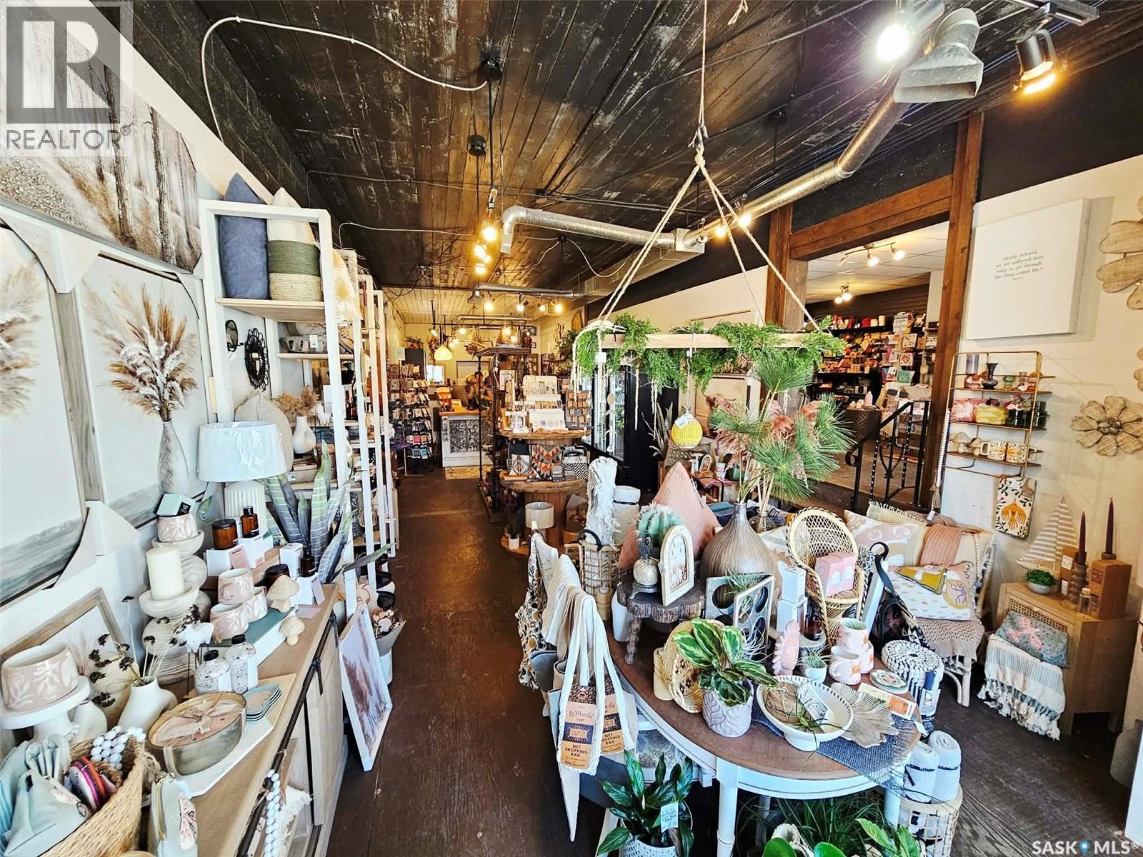506 Main STREET - photo 5