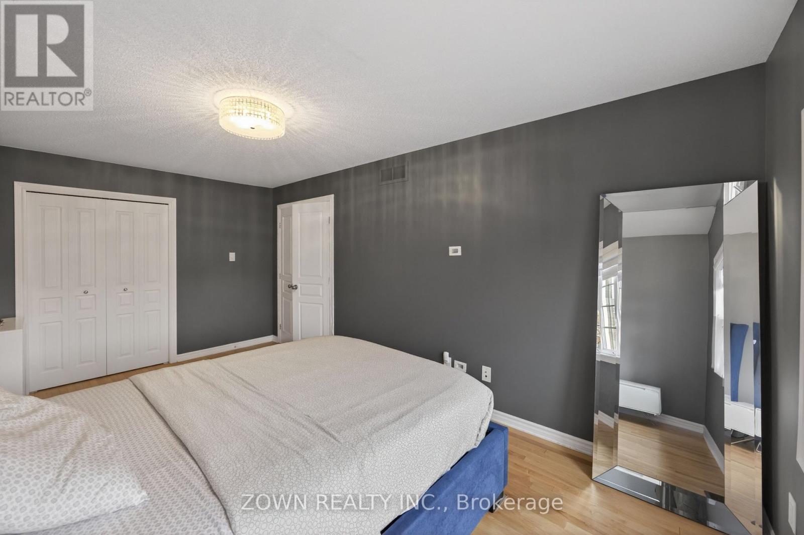 3 Bed, 3 Bath House for Sale in Ottawa – 356 KINGBROOK DRIVE, Ottawa – MLS# X13468634 - Image 11