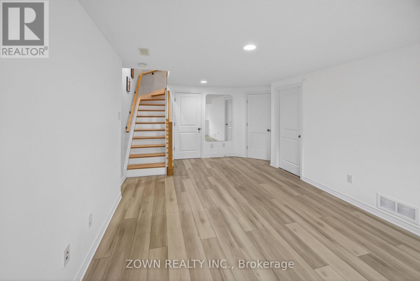 3 Bed, 3 Bath House for Sale in Ottawa – 356 KINGBROOK DRIVE, Ottawa – MLS# X13468634 - Image 19
