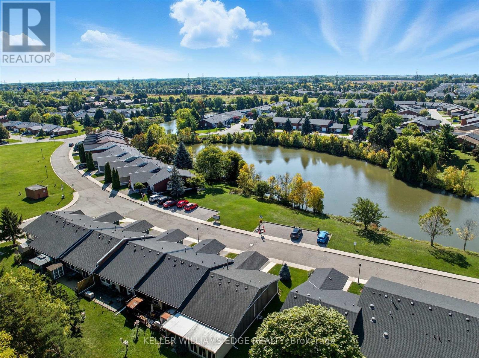 32 CARDINAL MINDSZENTY BOULEVARD - Image 43