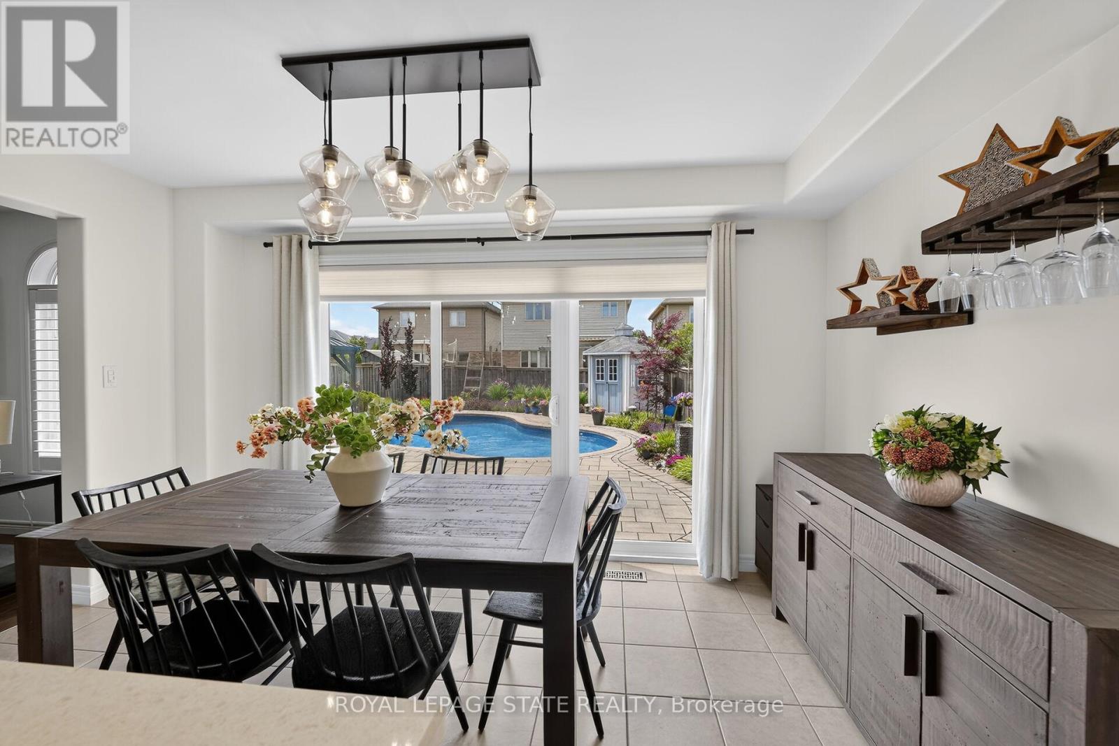 387 MURRAY STREET - 11