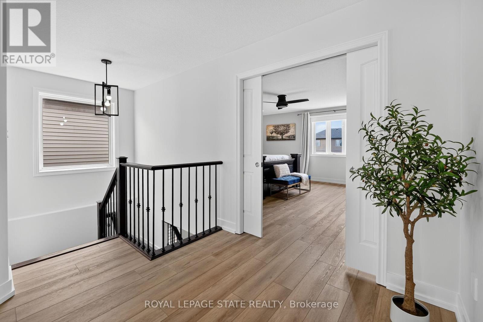 387 MURRAY STREET - 19