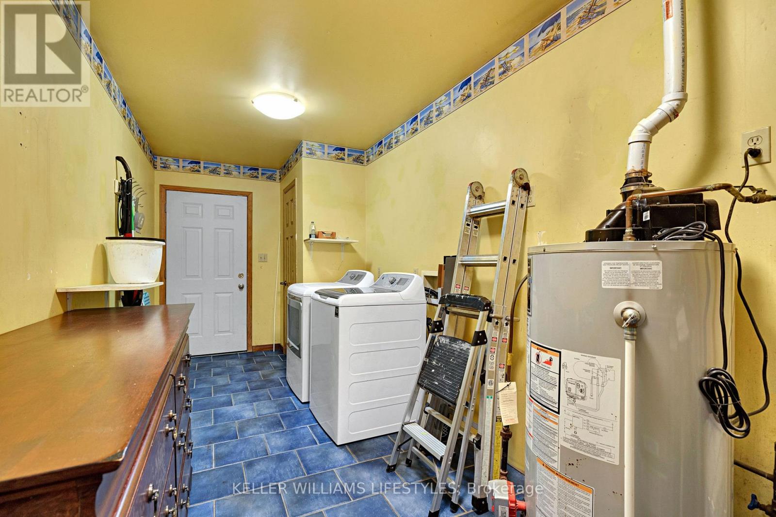 6238 LONDON ROAD - 31