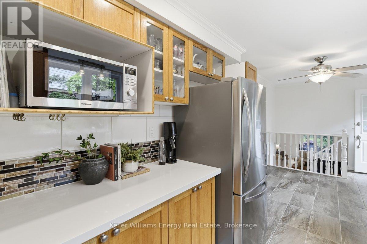 803 RODNEY COURT - 10