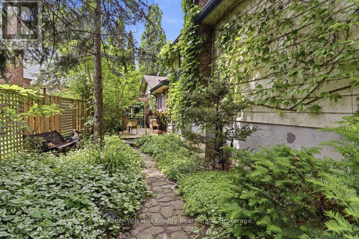 803 RODNEY COURT - 25