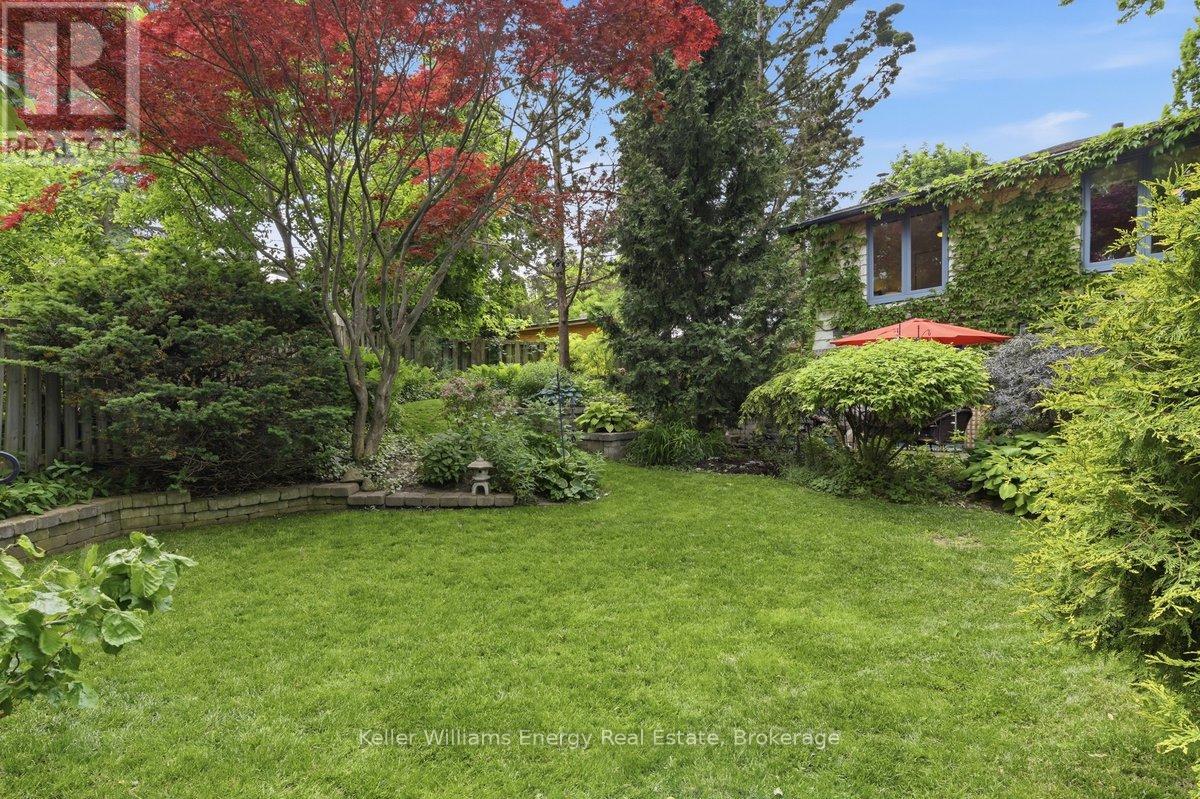 803 RODNEY COURT - 33