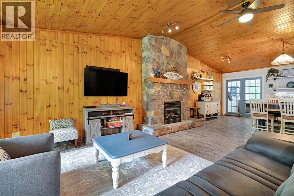 6238 London ROAD - 6