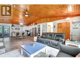 6238 London Road, Lambton Shores, ON N0N1J0 Photo 12