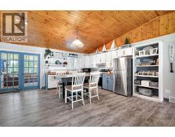 6238 London Road, Lambton Shores, ON N0N1J0 Photo 13
