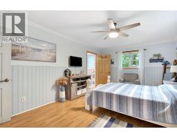 6238 London Road, Lambton Shores, ON N0N1J0 Photo 24