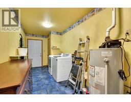 6238 London Road, Lambton Shores, ON N0N1J0 Photo 32