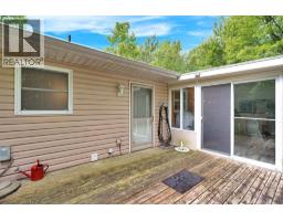 6238 London Road, Lambton Shores, ON N0N1J0 Photo 35