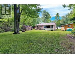 6238 London Road, Lambton Shores, ON N0N1J0 Photo 37
