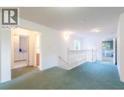 2562 Miles Road, Roberts Creek, BC V0N2W4 Photo 22