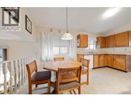 431 Glenbrook Drive, New Westminster, BC V3L5J3 Photo 12