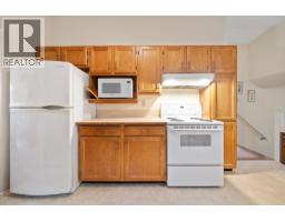 431 Glenbrook Drive, New Westminster, BC V3L5J3 Photo 15