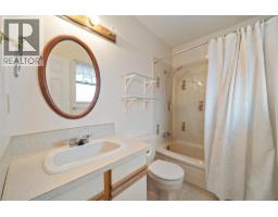 431 Glenbrook Drive, New Westminster, BC V3L5J3 Photo 20