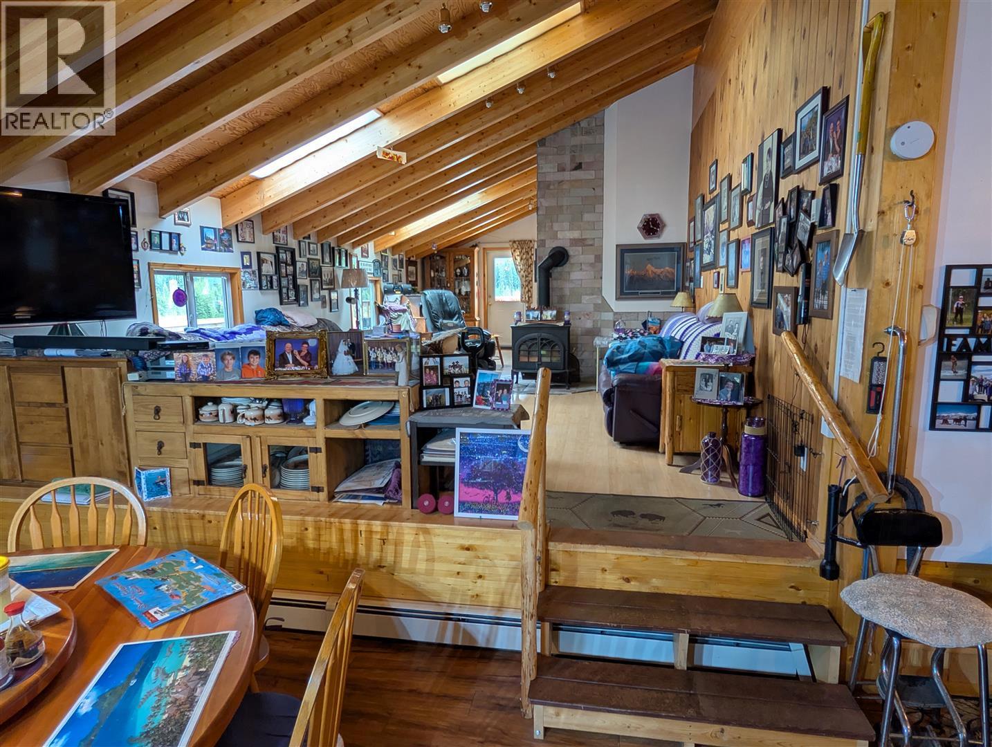 6730 Gold Creek Road - 40