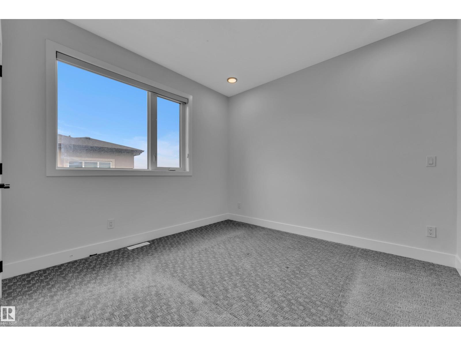 1460 25 ST NW - 31