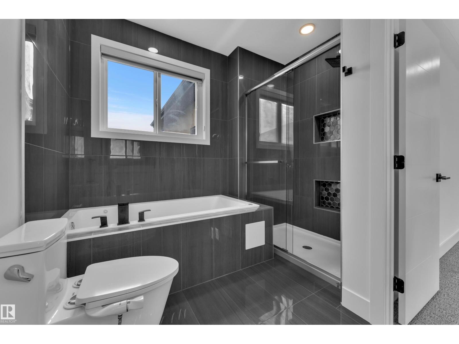 1460 25 ST NW - 43