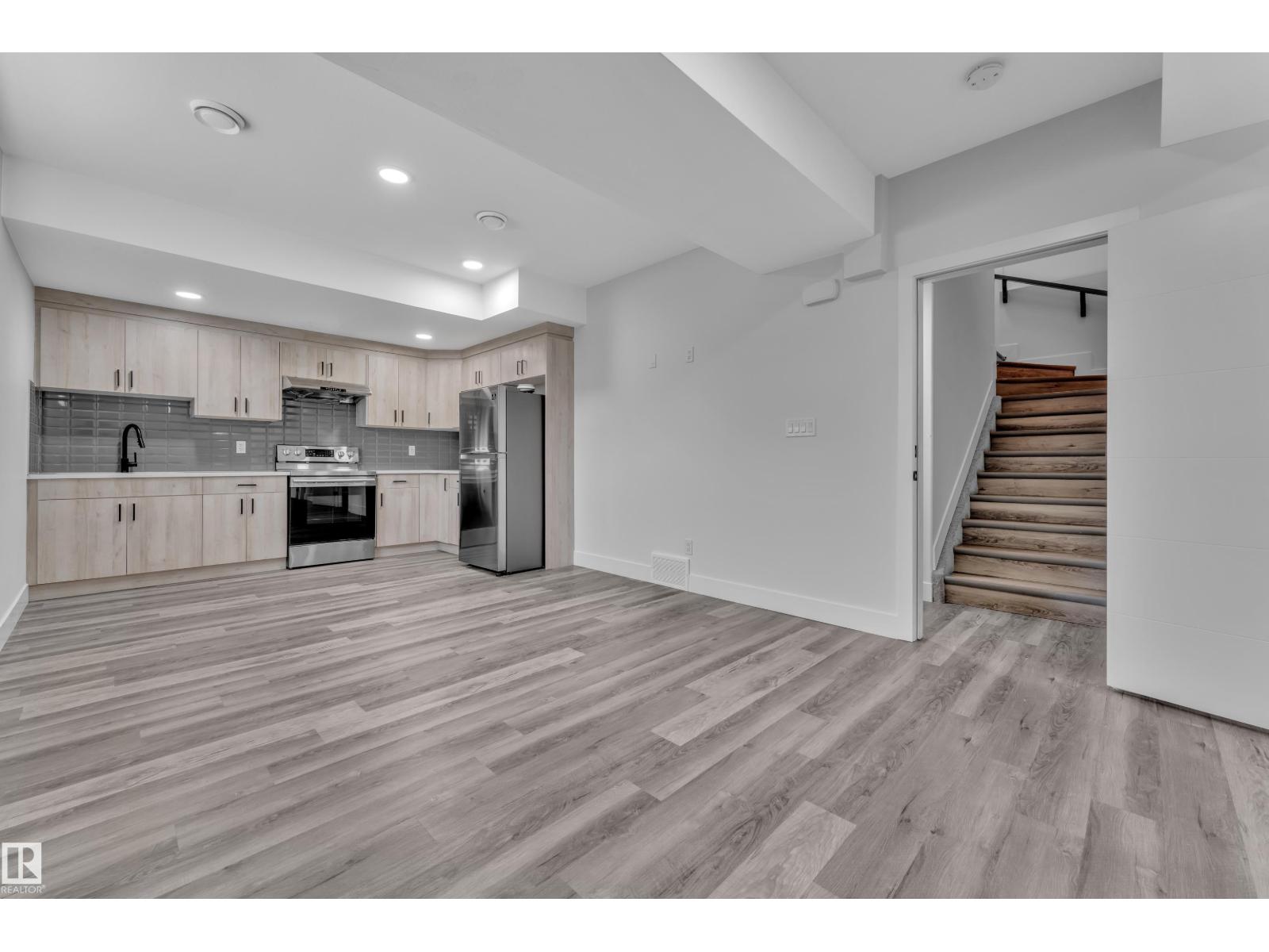 1460 25 ST NW - 46
