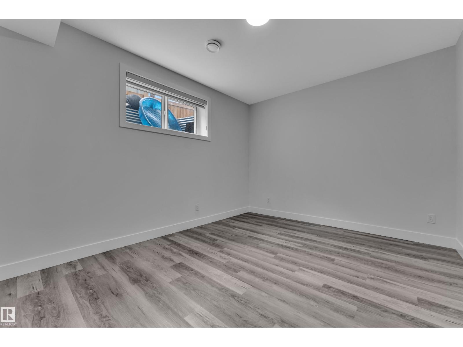 1460 25 ST NW - 48