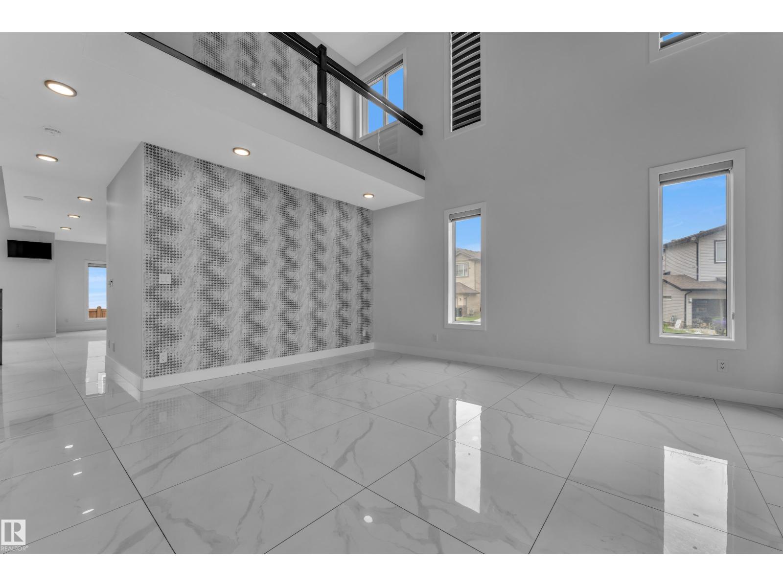 1460 25 ST NW - 8