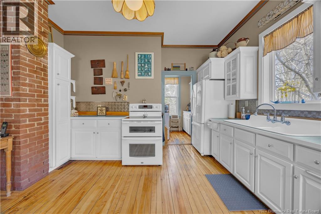 1625 Red Head Road - 11