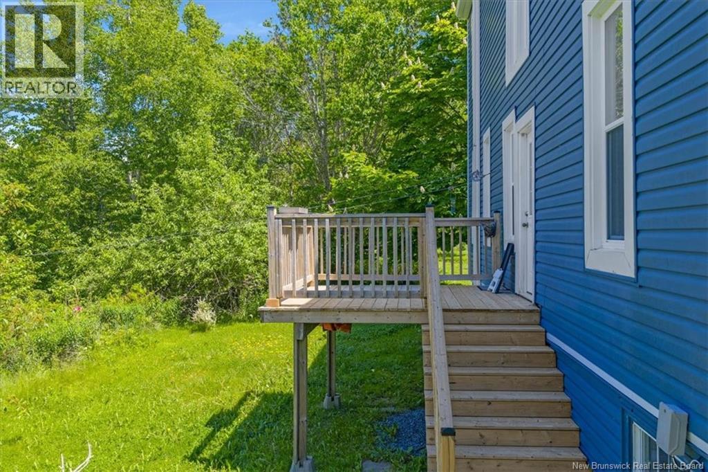 1625 Red Head Road - 33