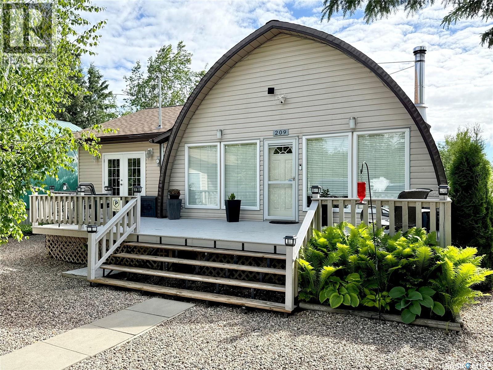 209 Lakeview Ave N, Morin Lake - 30
