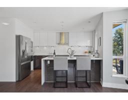 303 15747 Marine Drive, White Rock, BC V4B1E4 Photo 6