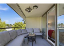 303 15747 Marine Drive, White Rock, BC V4B1E4 Photo 23