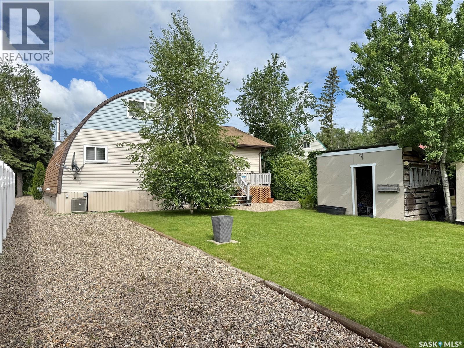 209 Lakeview Ave N, Morin Lake - 39
