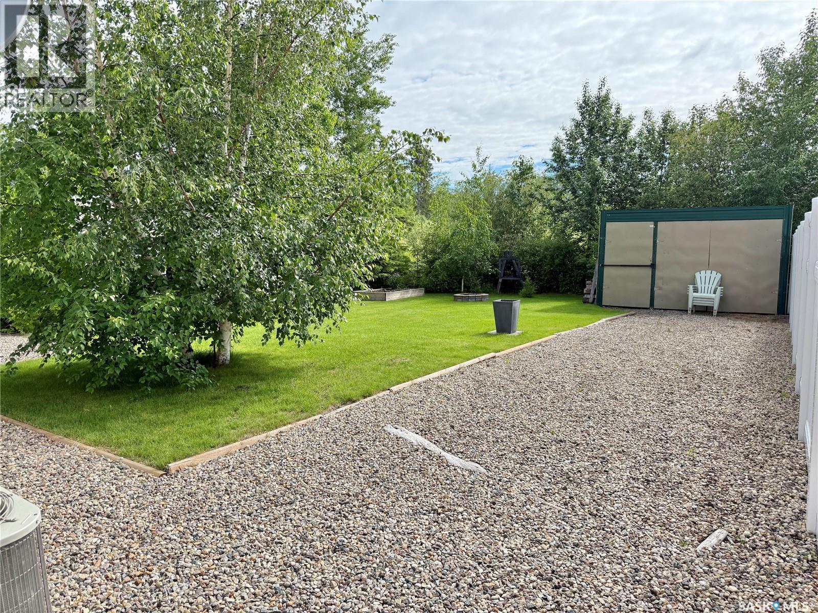 209 Lakeview Ave N, Morin Lake - 36