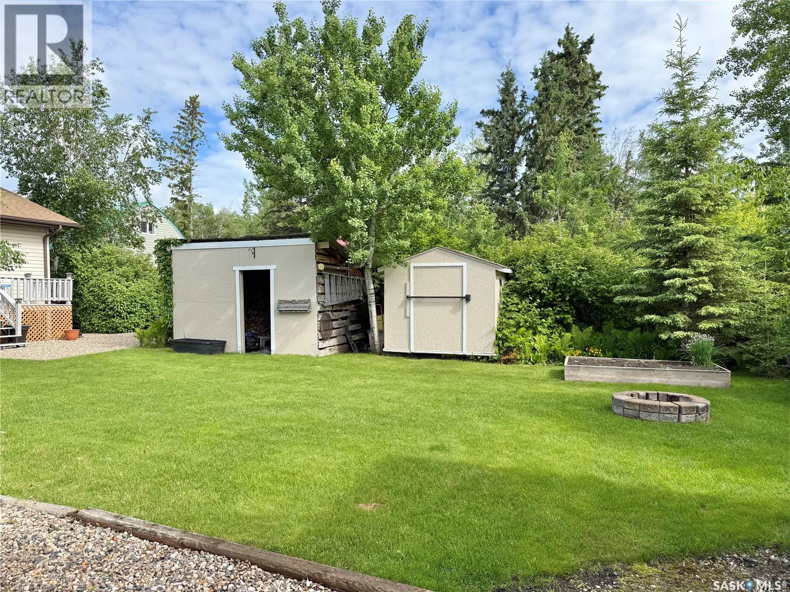 209 Lakeview Ave N, Morin Lake - 38